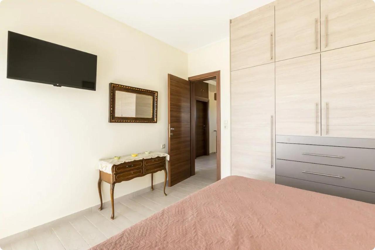 Apartamento Οικια Elisabeth Artemida  Exterior foto